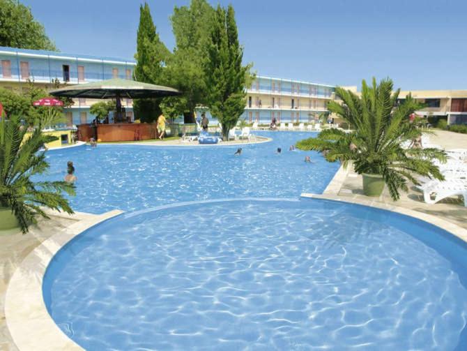 Hotel Azurro 阳光海滩 外观 照片